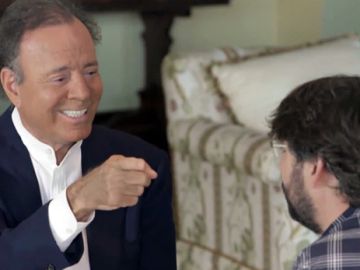 Julio Iglesias con Jordi &Eacute;vole en 'Salvados