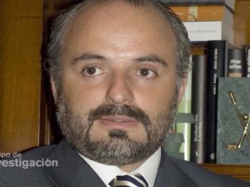 "Falso m&eacute;dico" en 'Equipo de investigaci&oacute;n'