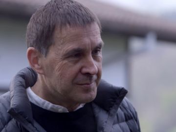 Jordi &Eacute;vole entrevista a Arnaldo Otegi