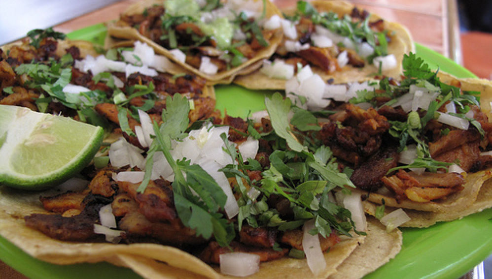 Tacos al pastor, una comida típica de México.