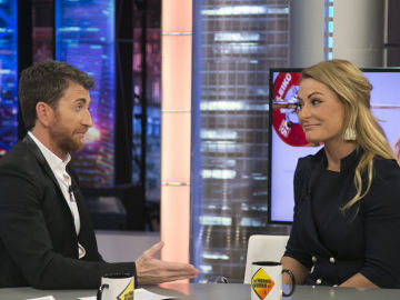 Lydia Valent&iacute;n, campeona de Halterofilia, con Pablo Motos