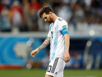 Leo Messi, cabizbajo en el partido de la selección argentina