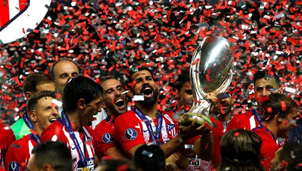 El Atlético de Madrid celebra el título de la Supercopa de Europa