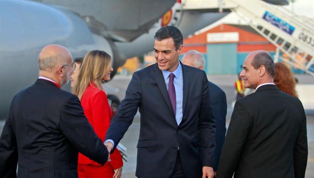 Pedro Sánchez, a su llegada a Cuba. 