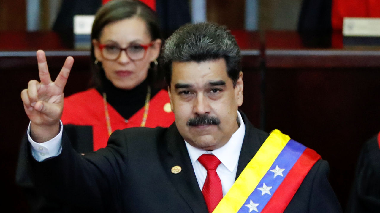 Maduro jura su segundo mandato y será presidente de Venezuela hasta ...
