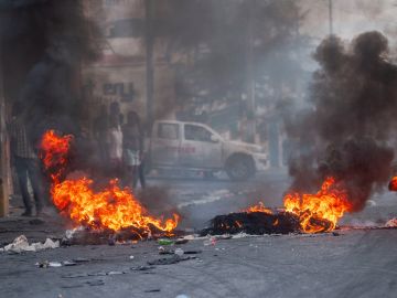 Graves disturbios en una nueva jornada de protestas en Haití