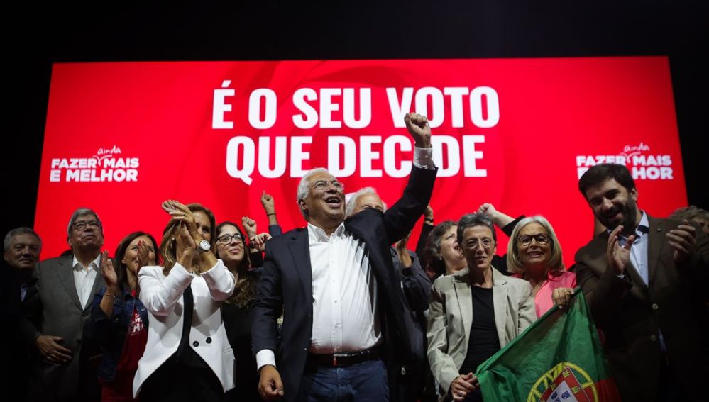 Antonio Costa en un acto de campaña en Portugal