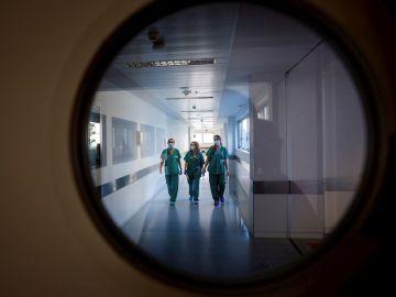 Imagen de un hospital de Logroño durante la pandemia del COVID-19