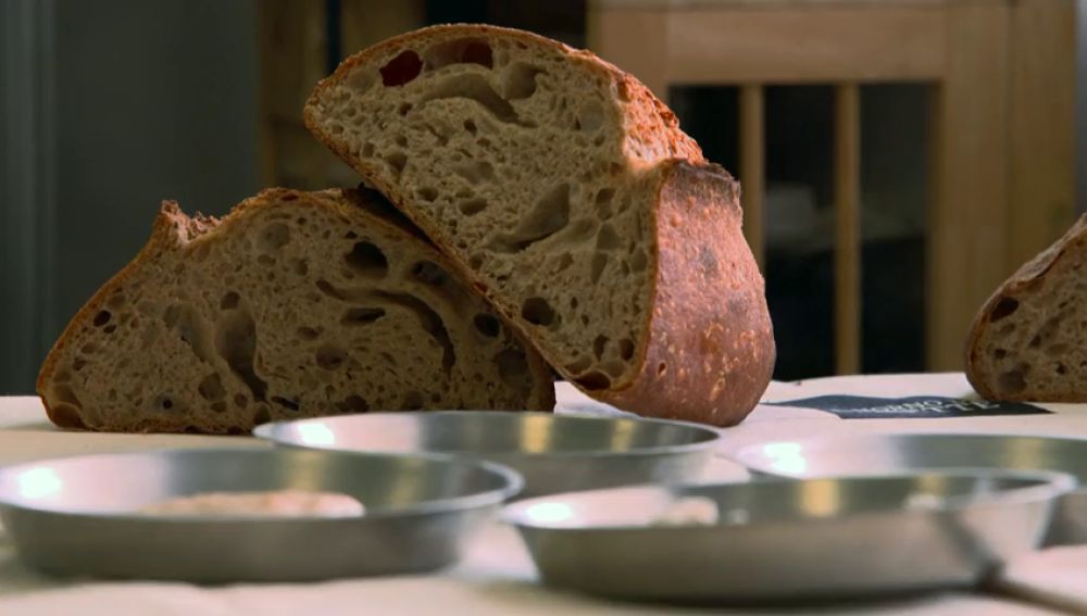 ¿Cómo puedo diferenciar el pan de masa madre del pan con levaduras artificiales? Te damos las claves