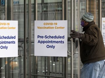 Un centro de vacunación de EEUU