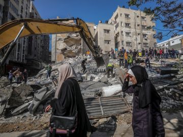 Edificios destruidos en Gaza tras un bombardeo israelí