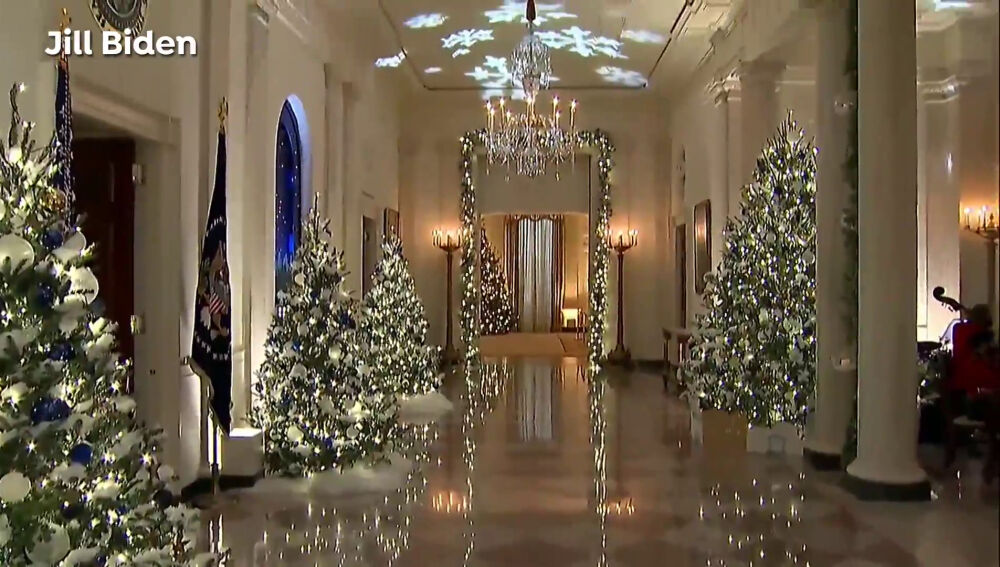 Jill Biden muestra la decoración de Navidad de la Casa Blanca