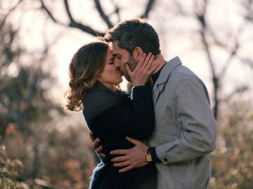 Andrés y Begoña beso