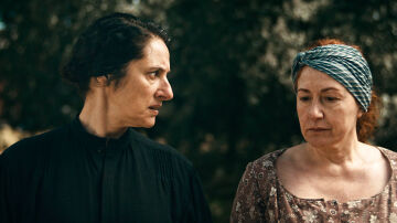 Baldo lucha por sobrevivir en Cuba mientras en su pueblo Atilana consolida su poder tras darlo por muerto en 'La sombra de la tierra' Baldo lucha por sobrevivir en Cuba mientras en su pueblo Atilana consolida su poder tras darlo por muerto en 'La sombra de la tierra'