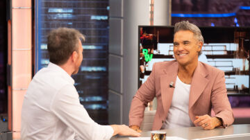 Disfruta de la entrevista completa a Robbie Williams en El Hormiguero