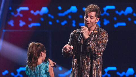 El regalo de Bisbal a Thais: un dueto inolvidable sobre el escenario de La Voz Kids