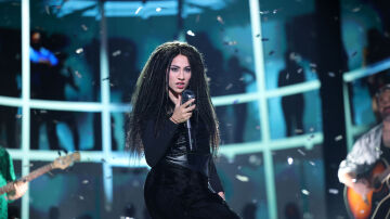 Melani revoluciona imitando a Shakira y se hace de nuevo con la victoria en 'Tu cara me suena'
