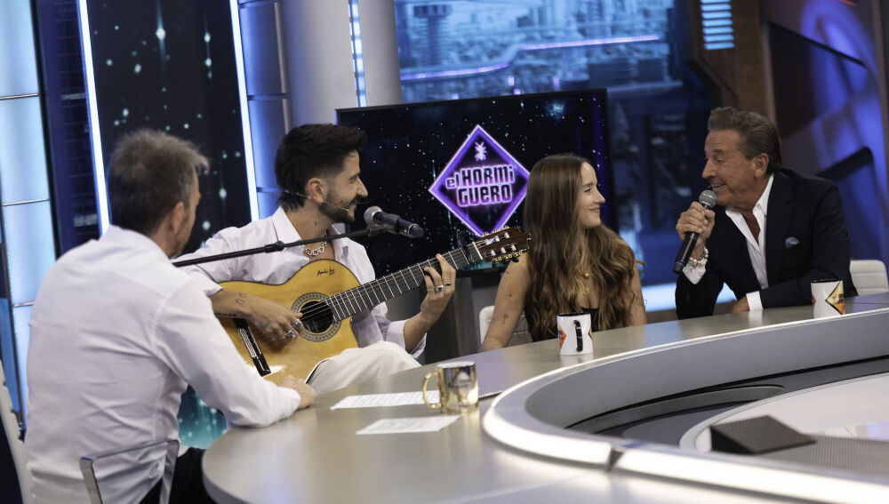 Camilo, Evaluna y Ricardo Montaner