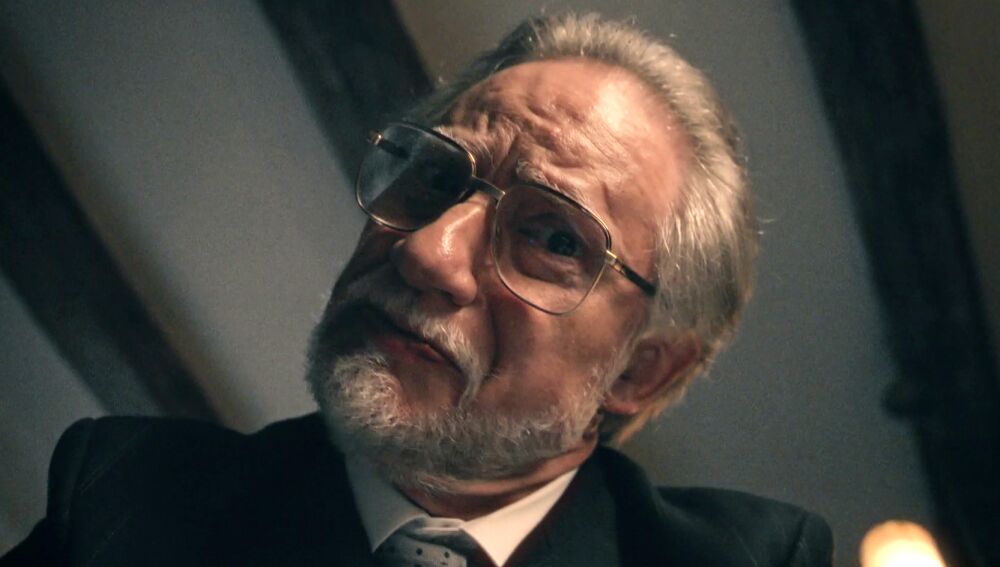 Damián asfixia a don Pedro... ¡En un ataque de locura!