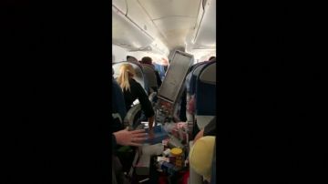 Varios heridos por las fuertes turbulencias en un vuelo California-Seattle