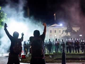 Nuevas protestas frente a la Casa Blanca por la muerte de George Floyd