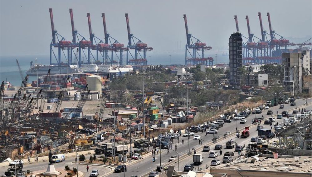 Vista general del puerto de Beirut.