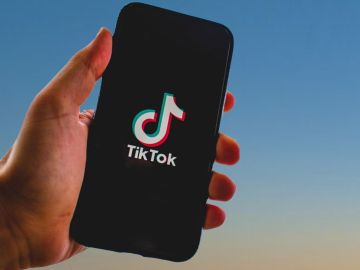 Tik Tok desbanca a Facebook y se convierte en la aplicación más descargada del mundo 