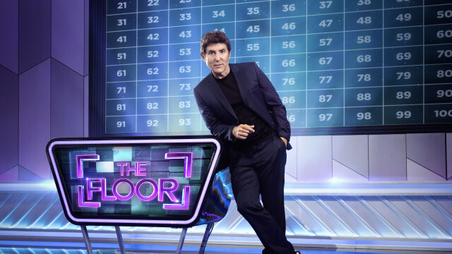 Manel Fuentes presenta 'The Floor' todos los viernes en Antena 3 Internacional Manel Fuentes presenta 'The Floor' todos los viernes en Antena 3 Internacional