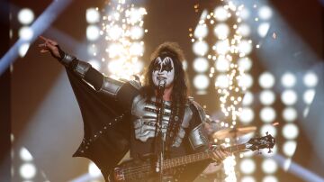 Bertín Osborne saca su lado más rockero y gana su primera gala de 'Tu cara me suena' imitando a Kiss