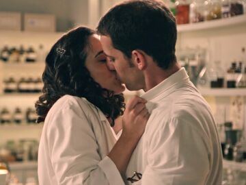 Avance capítulo 383 de Sueños de libertad: El beso de Cristina y Luis desata nuevas dudas Avance capítulo 383 de Sueños de libertad: El beso de Cristina y Luis desata nuevas dudas