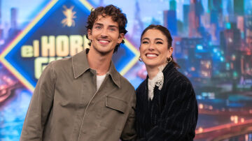 ¿Cómo es trabajar en una serie de médicos? Manu Ríos y Blanca Suárez nos lo cuentan en 'El Hormiguero'