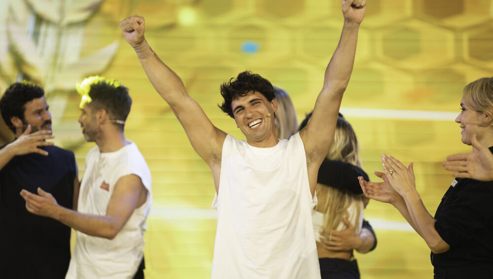 Daniel Illescas coronado como ganador y un premio compartido en la Gran Final de El Desaf&iacute;o